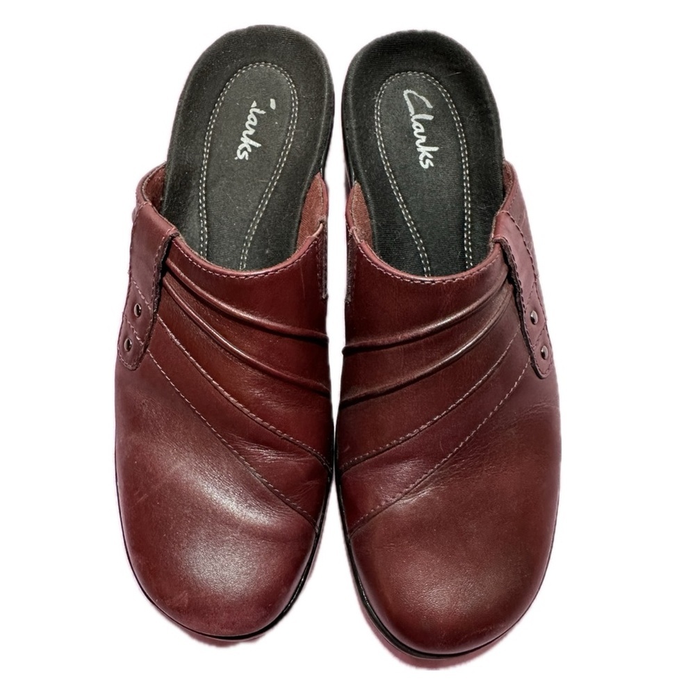 Clarks‎ Burgundy Prairie Flower Leather Mulers Slides Clogs Shoes size 7 M